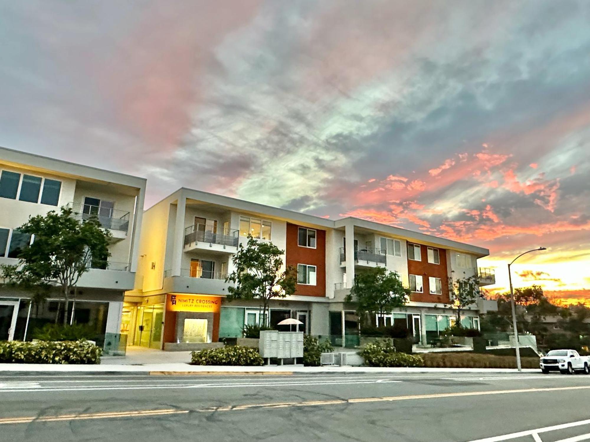 Nimitz Crossing Luxury Residences San Diego Extérieur photo