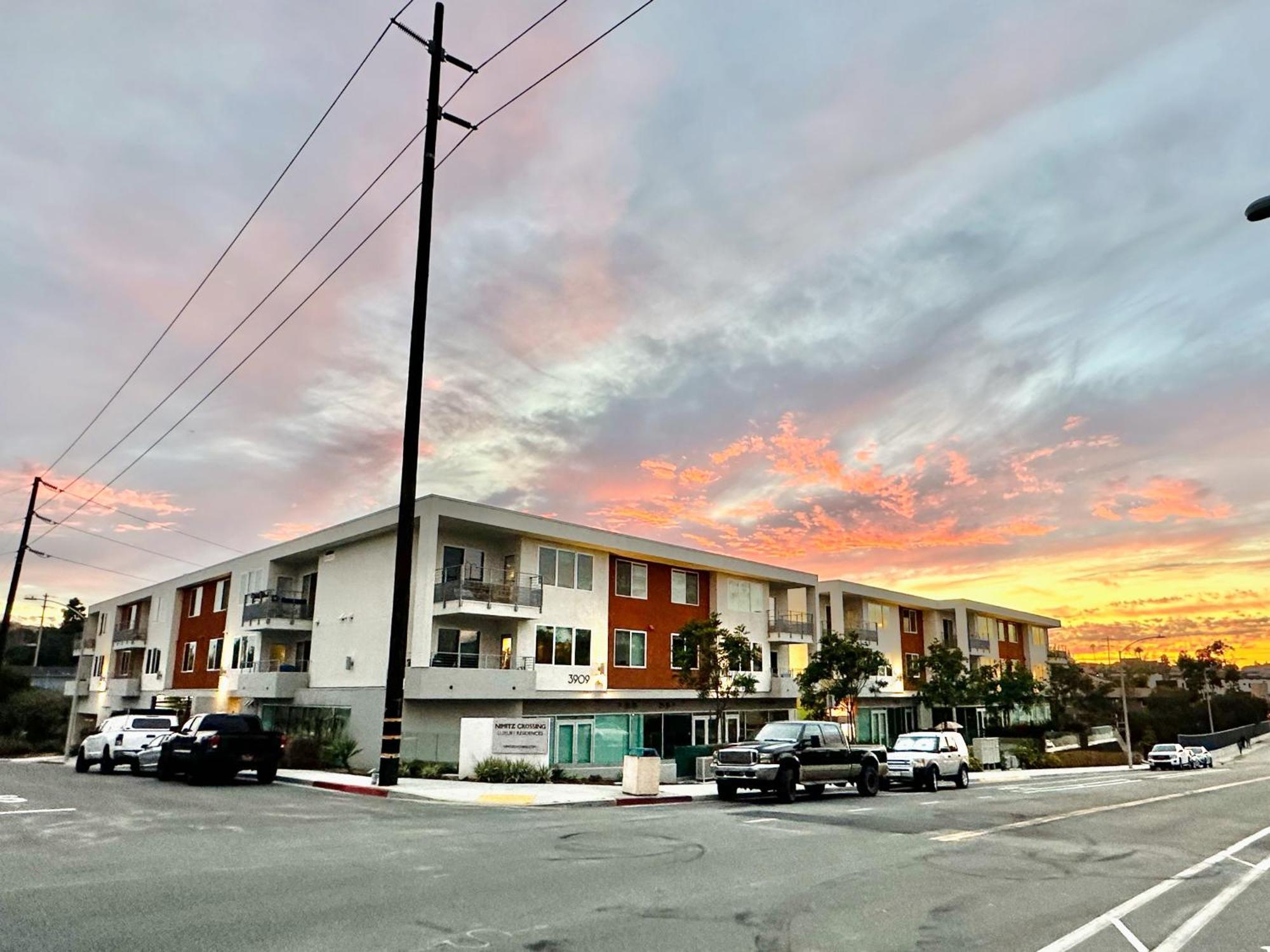 Nimitz Crossing Luxury Residences San Diego Extérieur photo