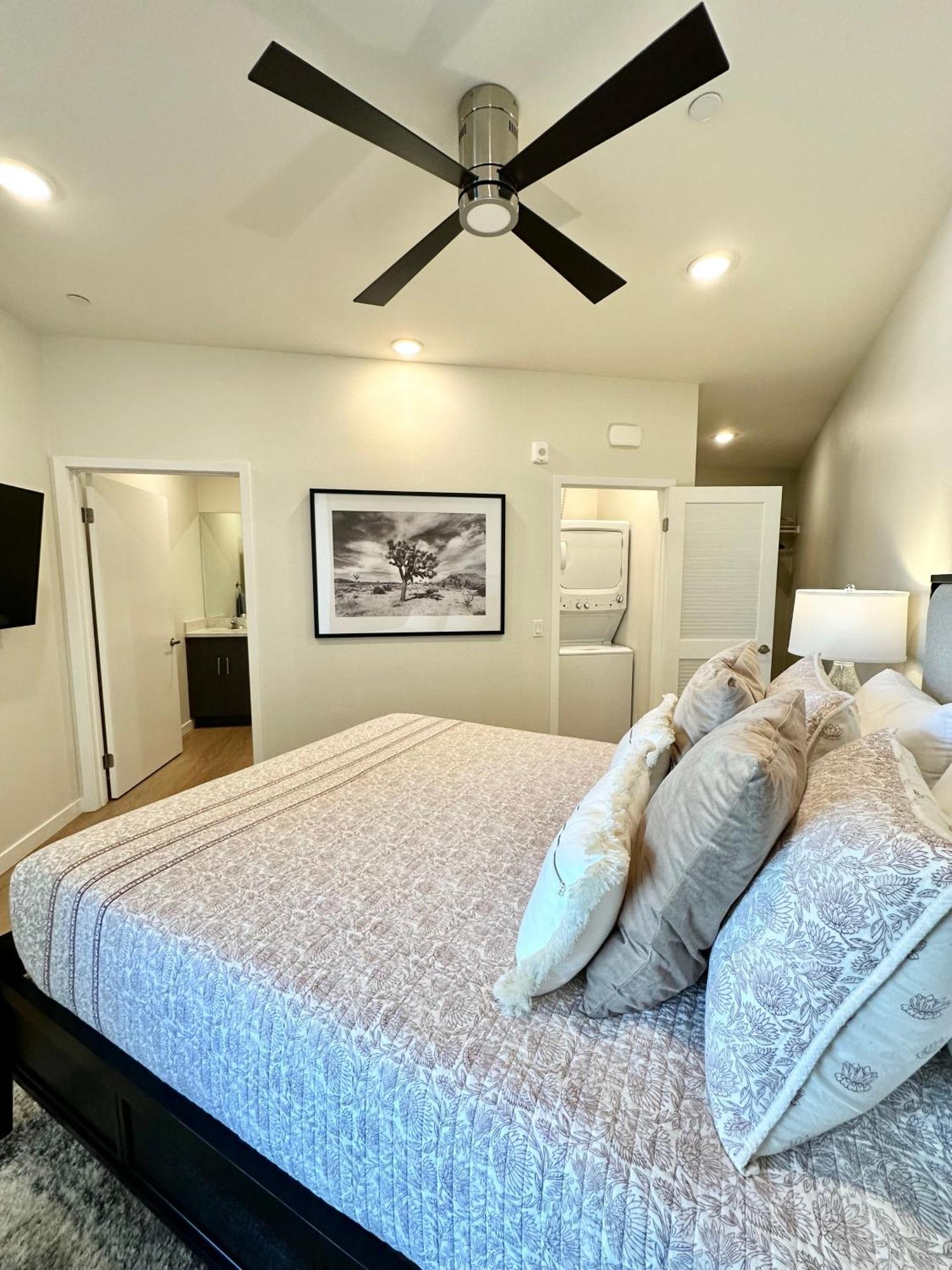 Nimitz Crossing Luxury Residences San Diego Extérieur photo